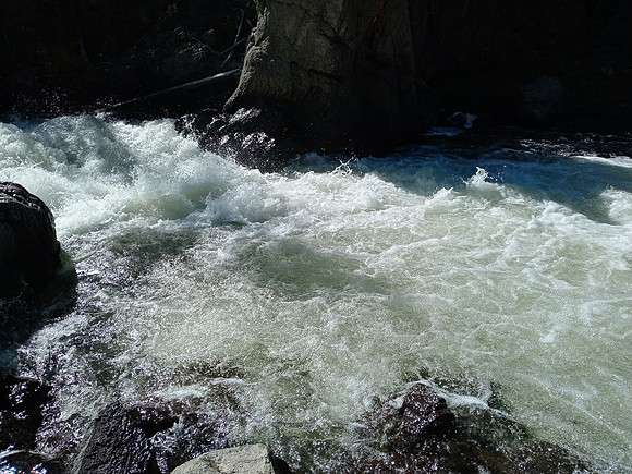 0925231338d_HDR