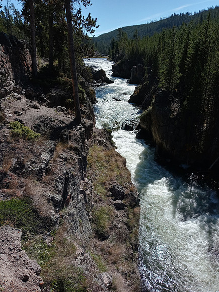0925231328c_HDR