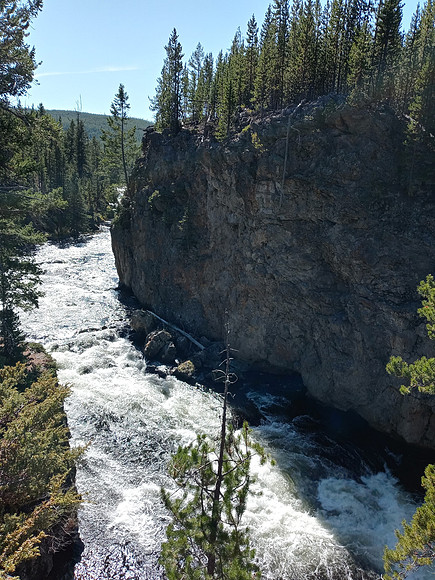 0925231318b_HDR