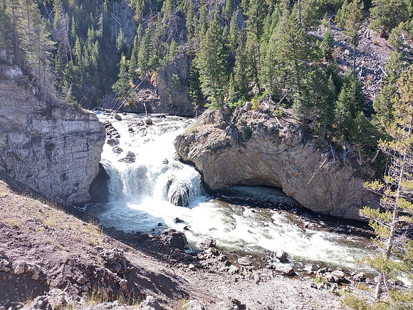 0925231311b_HDR